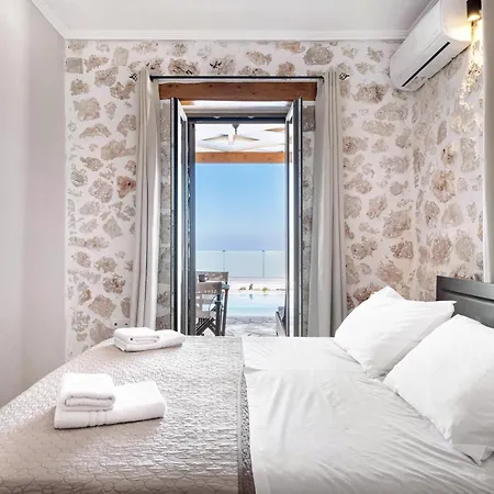 Goudis Irida Villa Tsoukaladhes