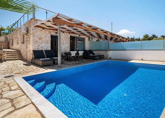 Villa Goudis Irida Lefkada City